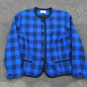 Pendleton womans blazer.